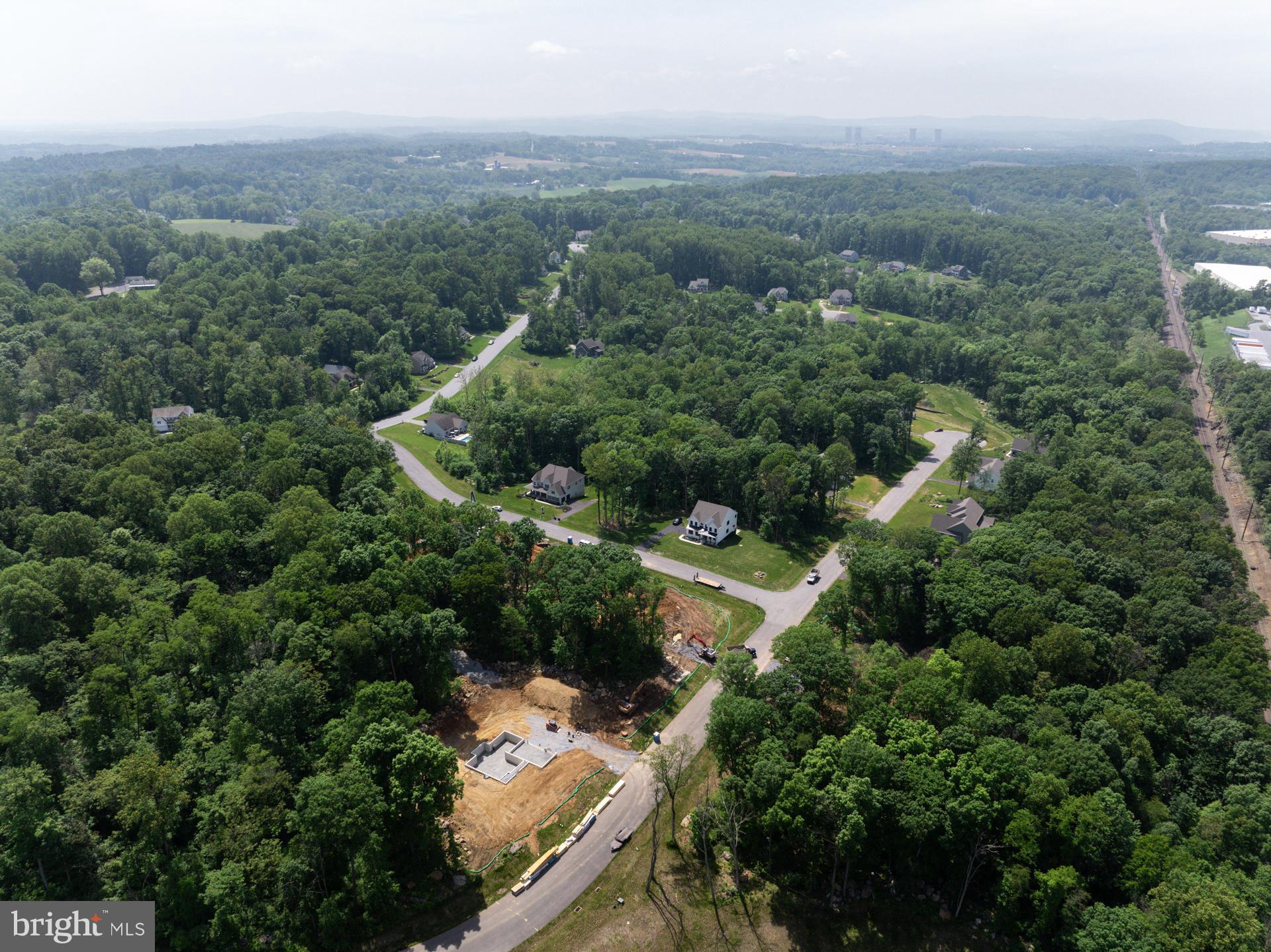 BISHOP WOODS - Residential