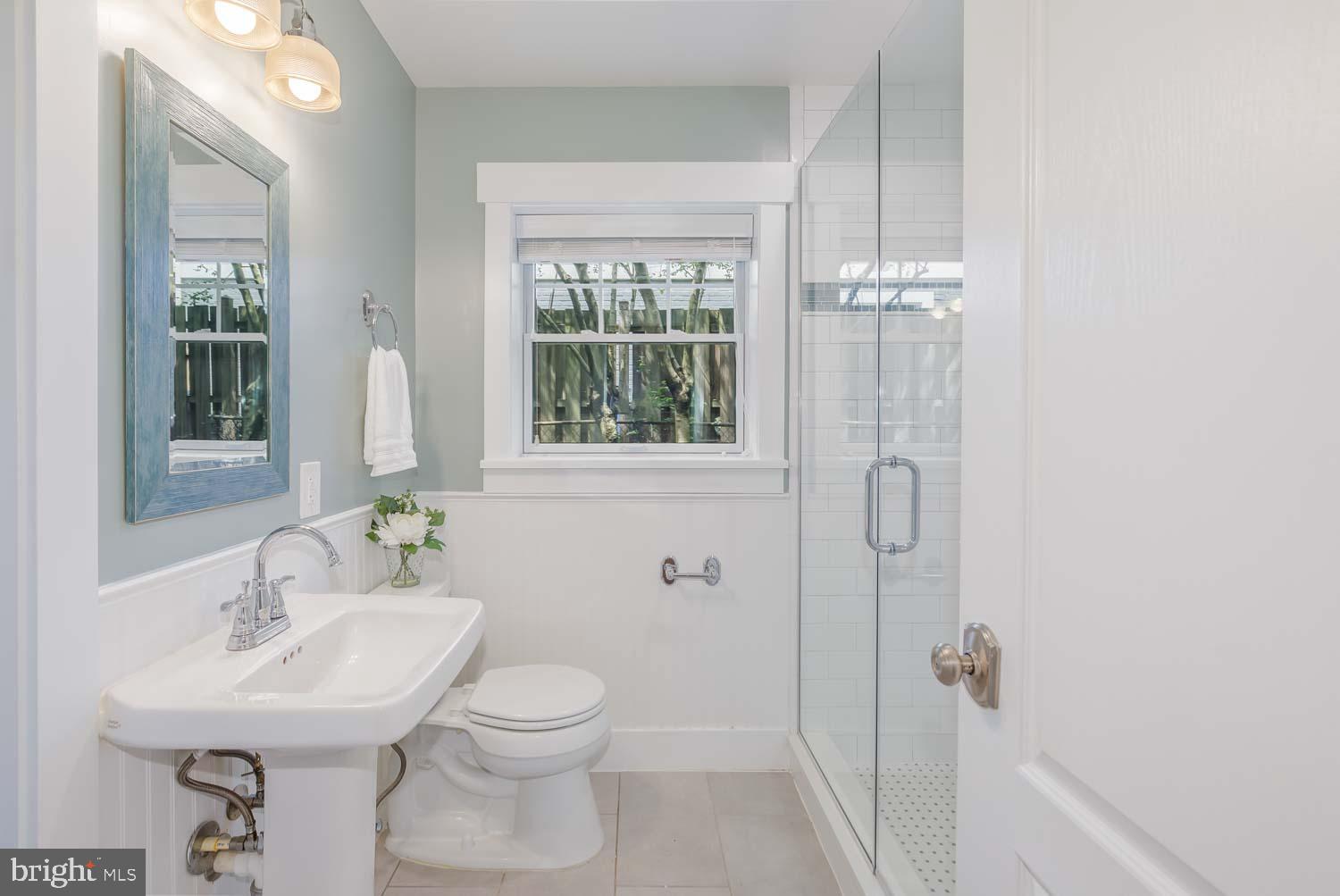 ROCK CREEK KNOLLS - Residential