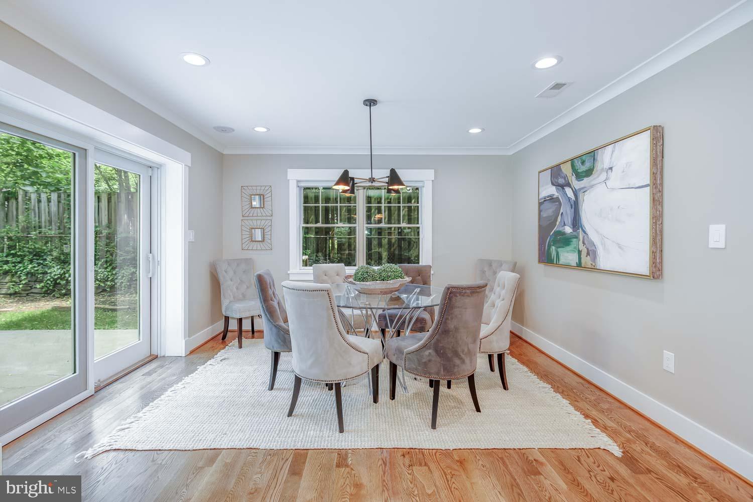 ROCK CREEK KNOLLS - Residential