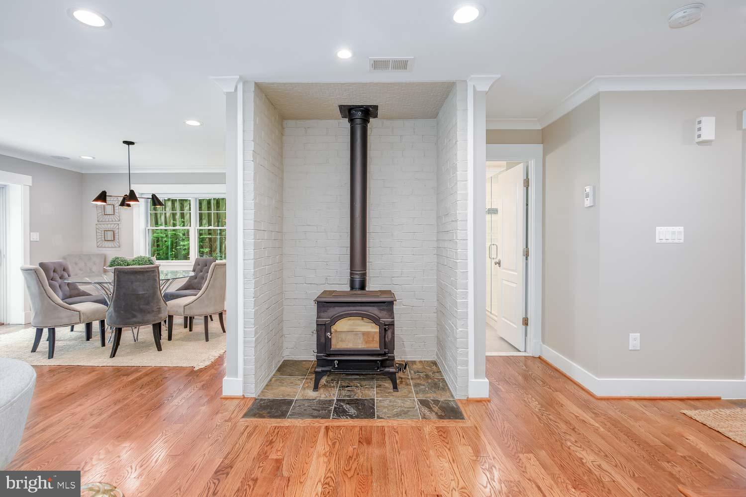 ROCK CREEK KNOLLS - Residential