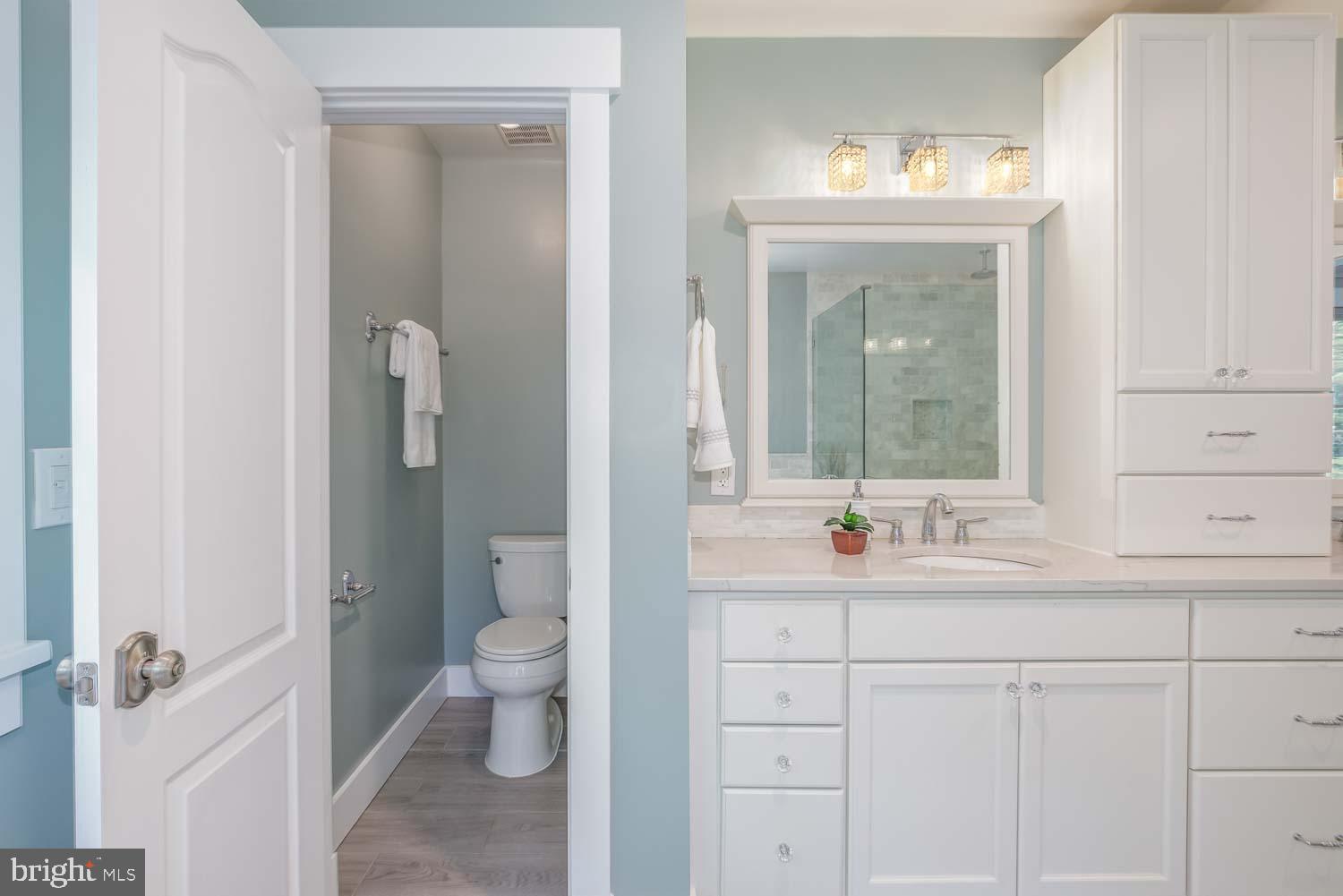 ROCK CREEK KNOLLS - Residential