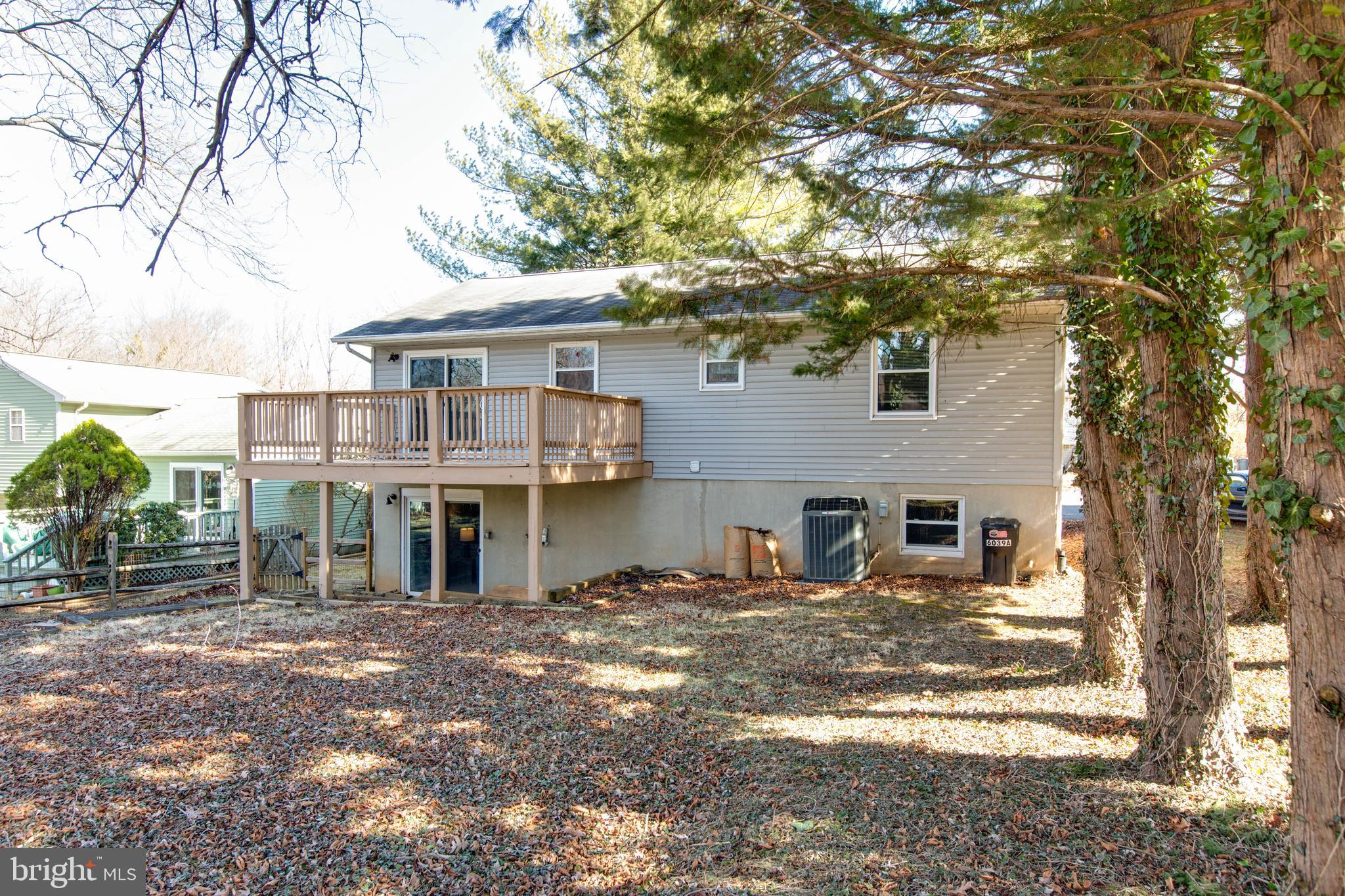 CATONSVILLE MANOR - Residential