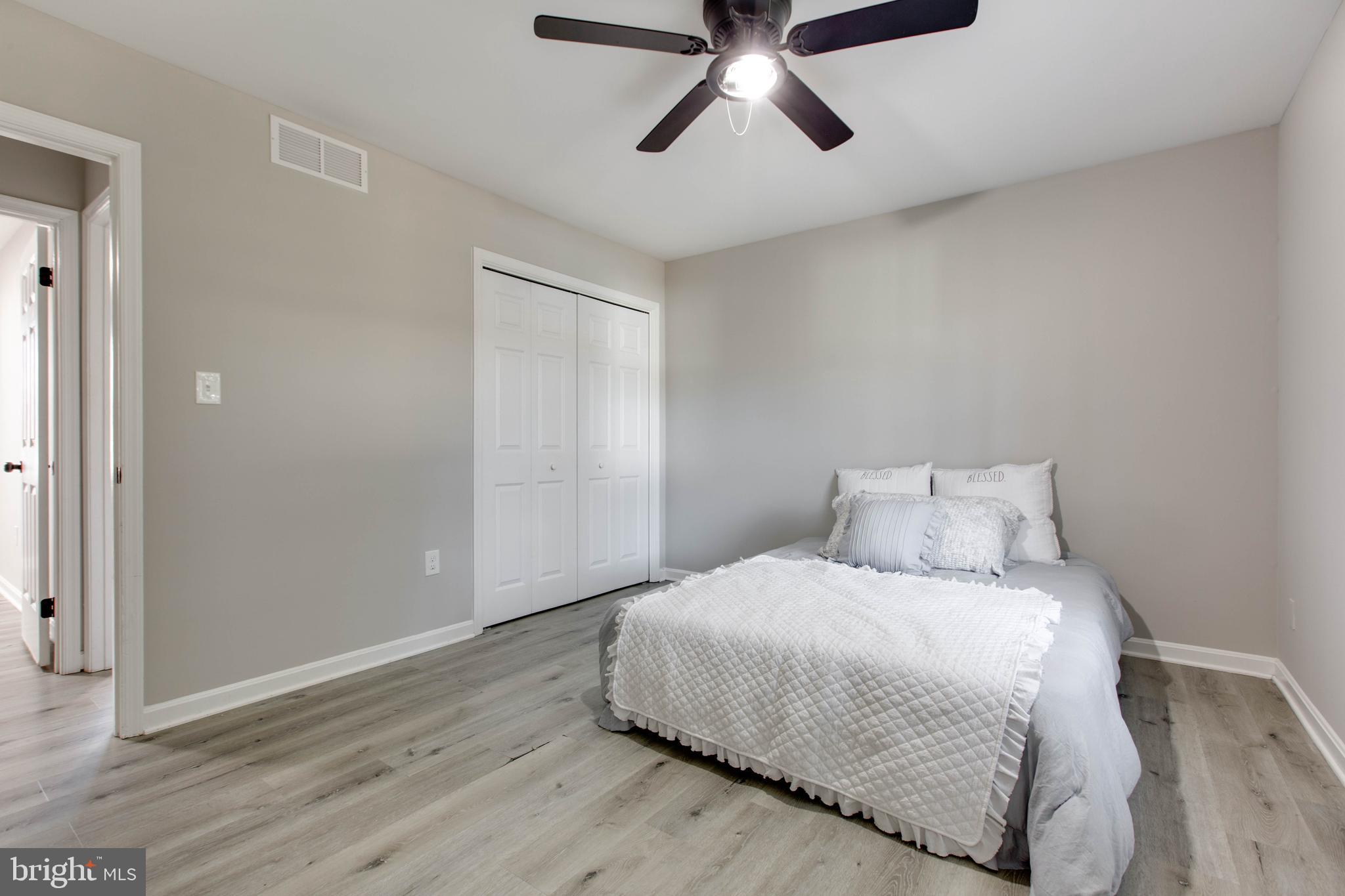 CATONSVILLE MANOR - Residential