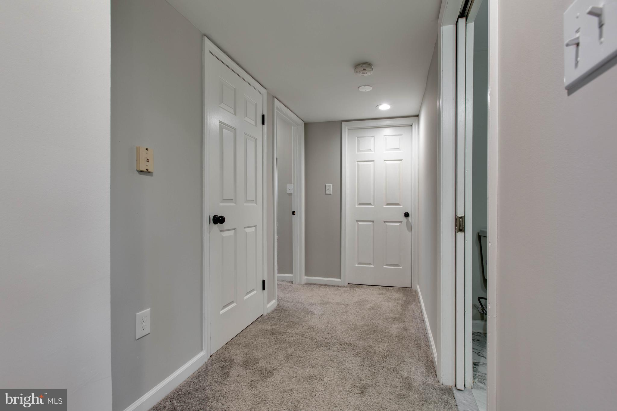 CATONSVILLE MANOR - Residential