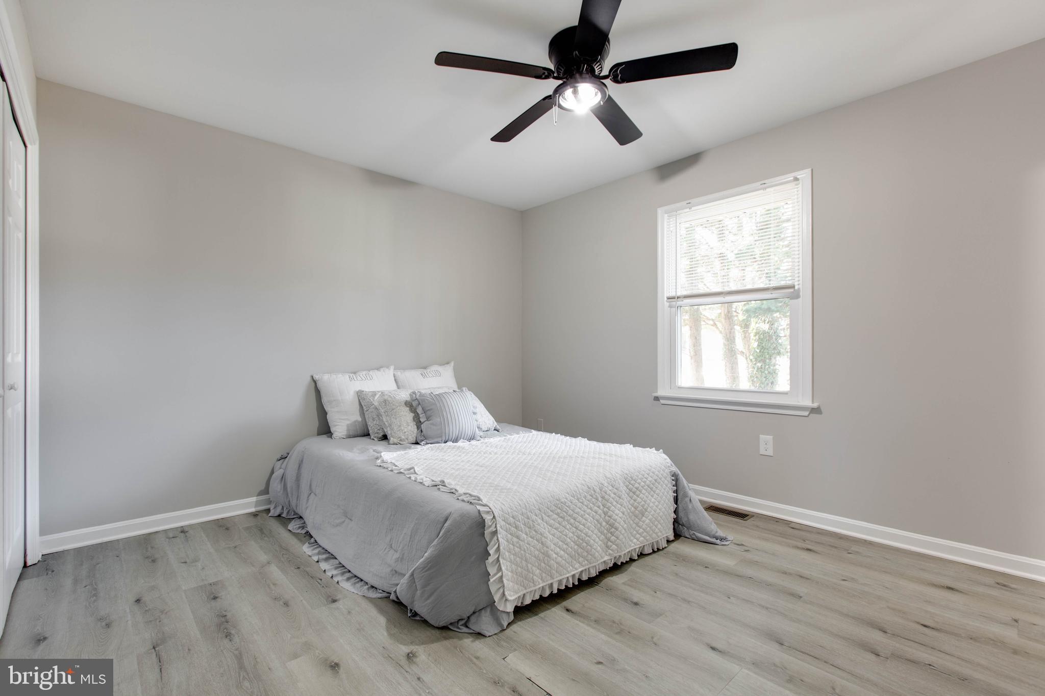 CATONSVILLE MANOR - Residential