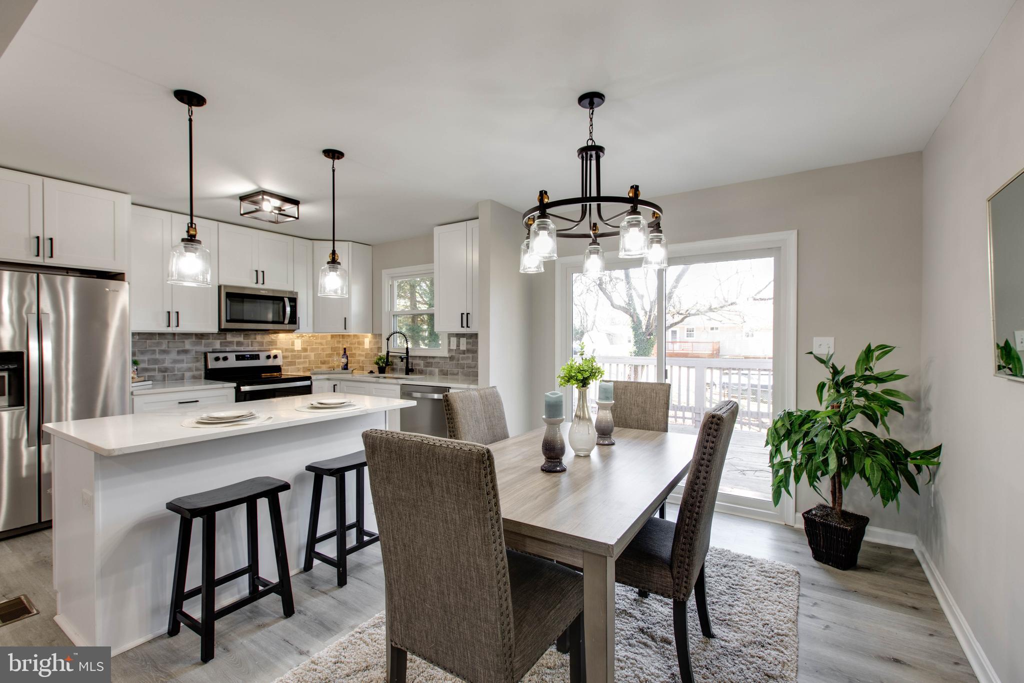 CATONSVILLE MANOR - Residential