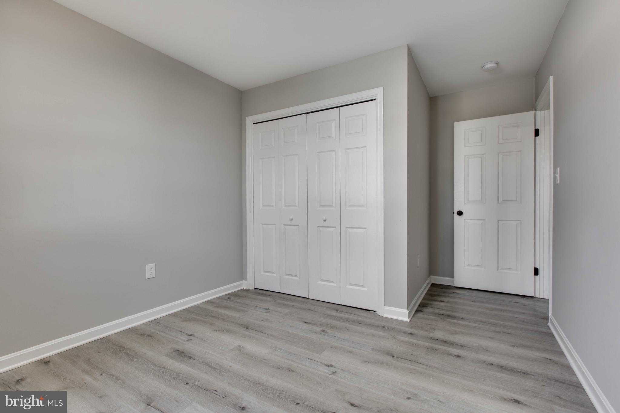 CATONSVILLE MANOR - Residential