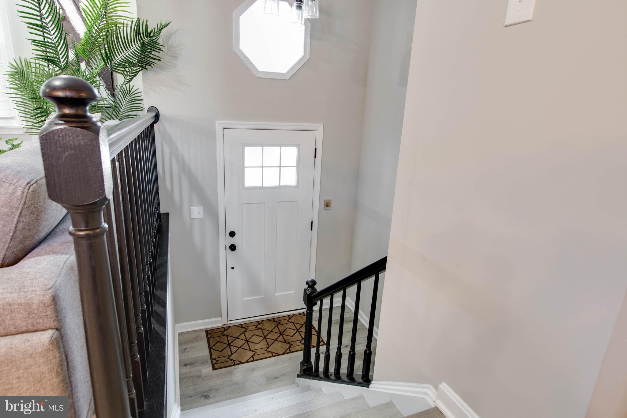 CATONSVILLE MANOR - Residential