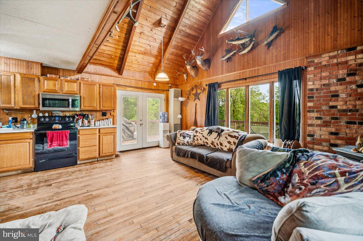 CACAPON HIGHLANDS - Residential