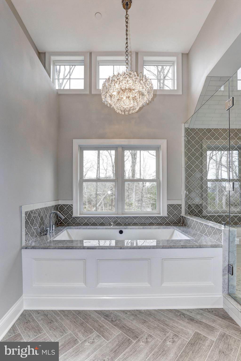 LOCH HAVEN - Residential