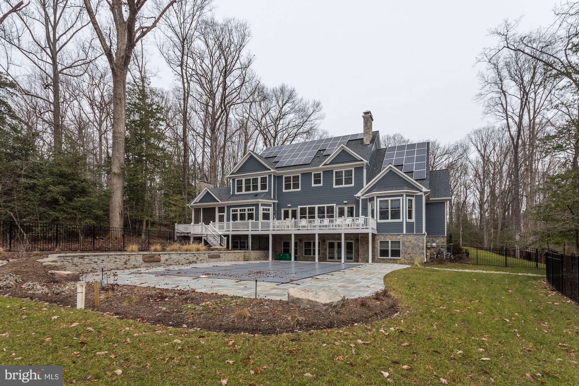 LOCH HAVEN - Residential