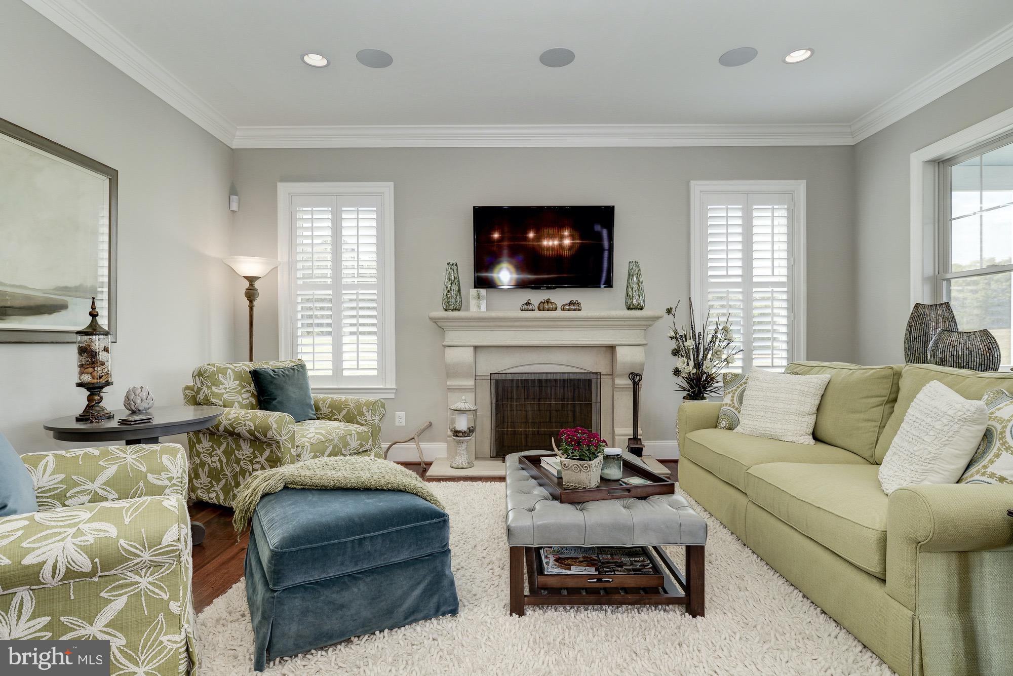 LOCH HAVEN - Residential