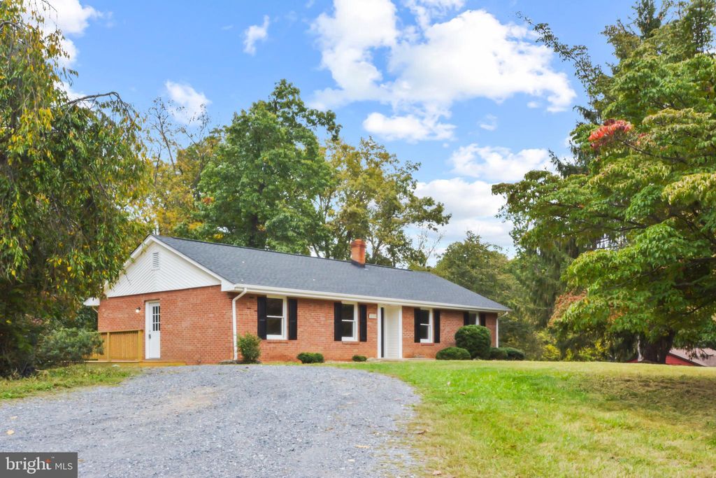 Photo of 1624 White Hill Road, STUARTS DRAFT, VA 24477 (MLS # VAAG2002696)