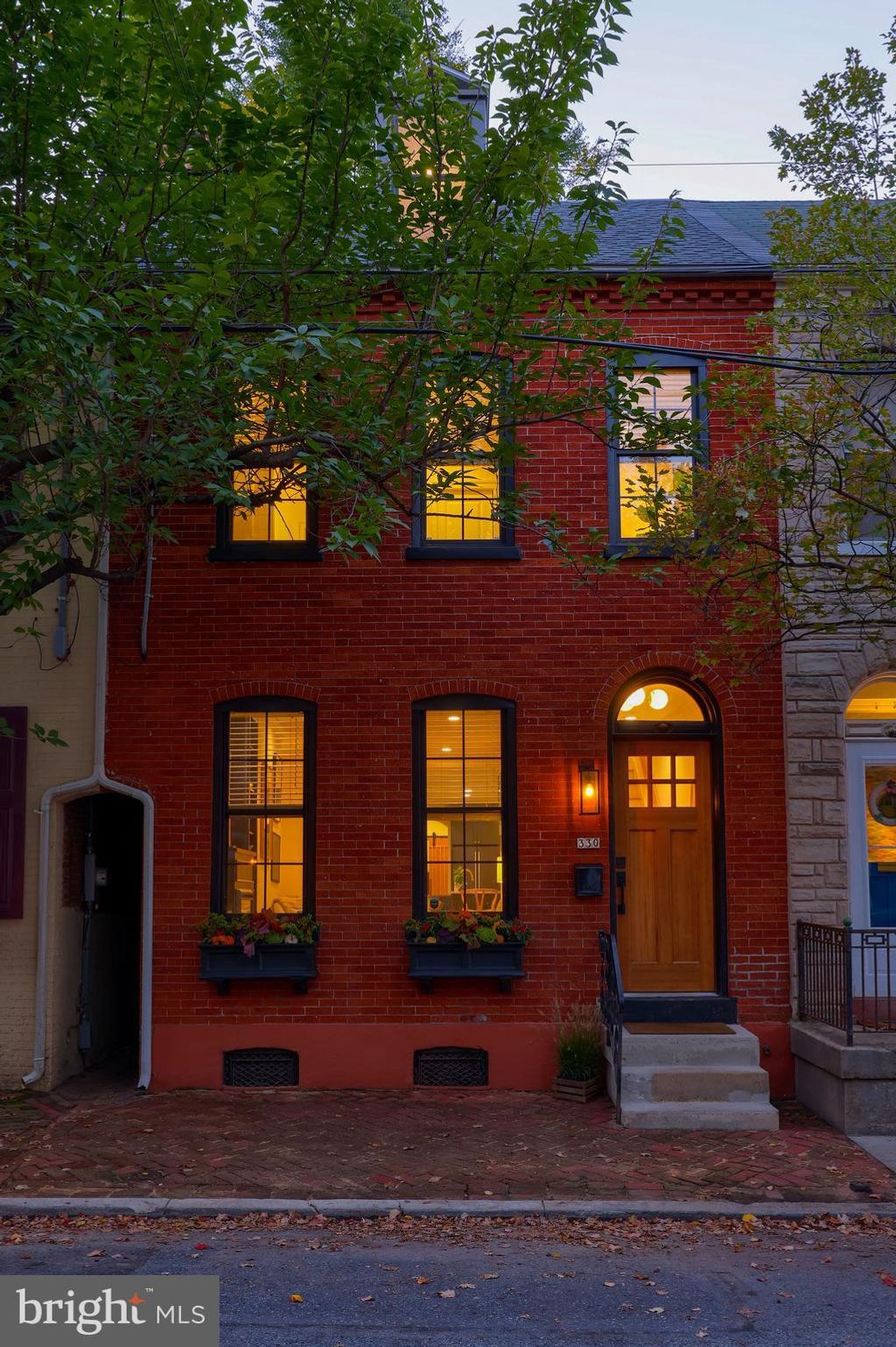 Photo of 330 N Mary Street, Lancaster, PA 17603 (MLS # PALA2042190)