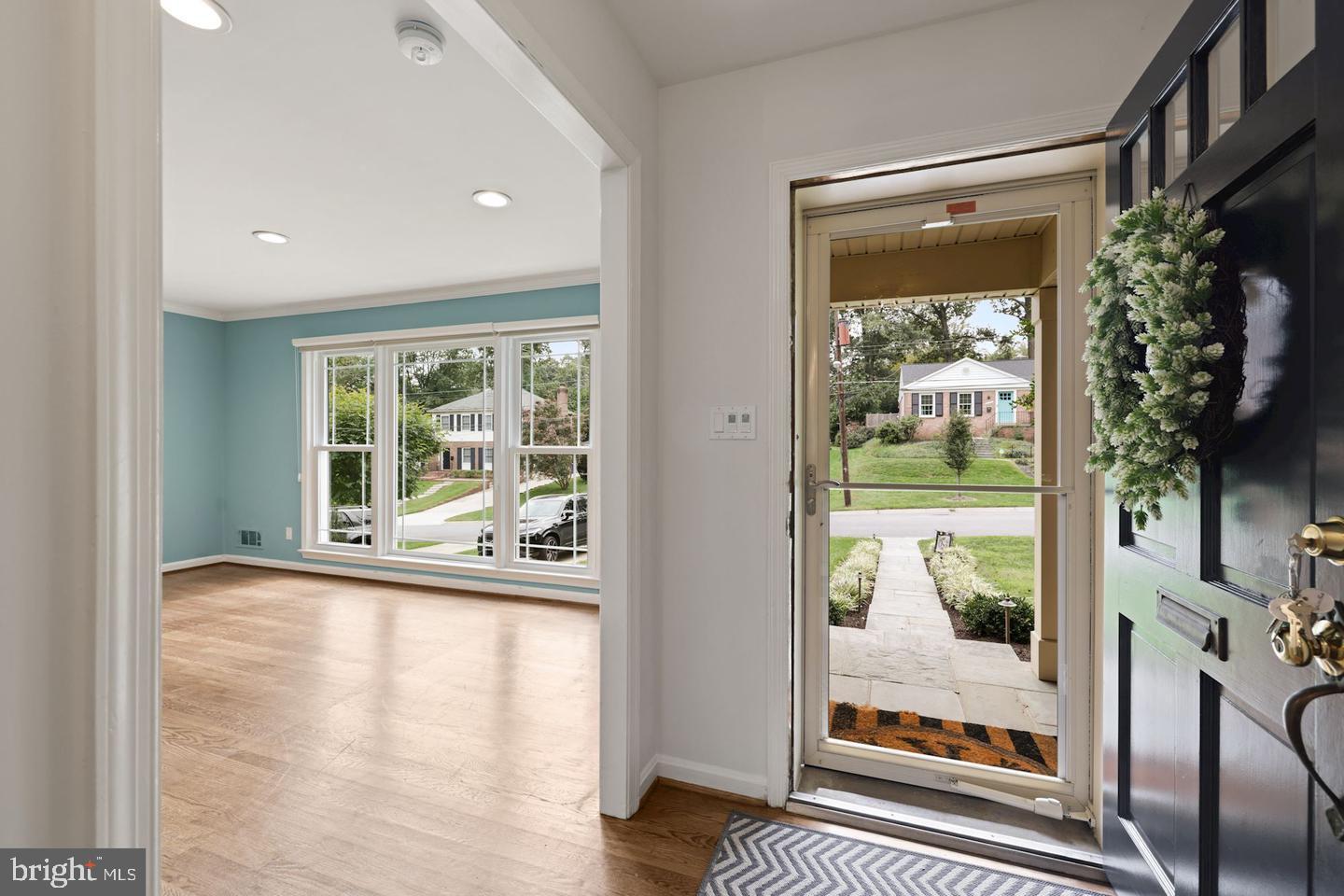 REGENT PARK - Residential Lease