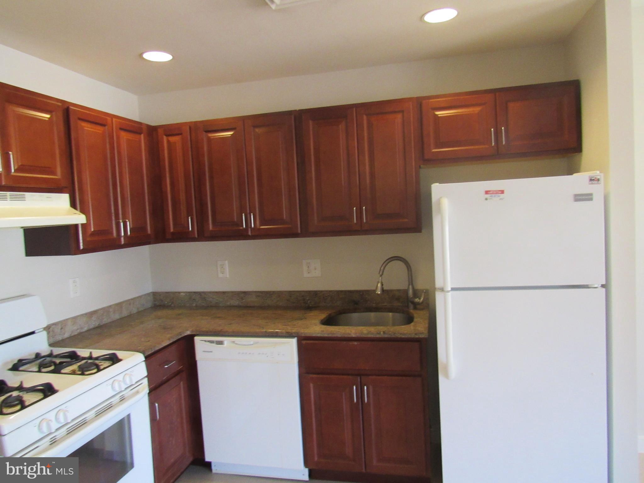 1600 CHURCH ROAD B-211