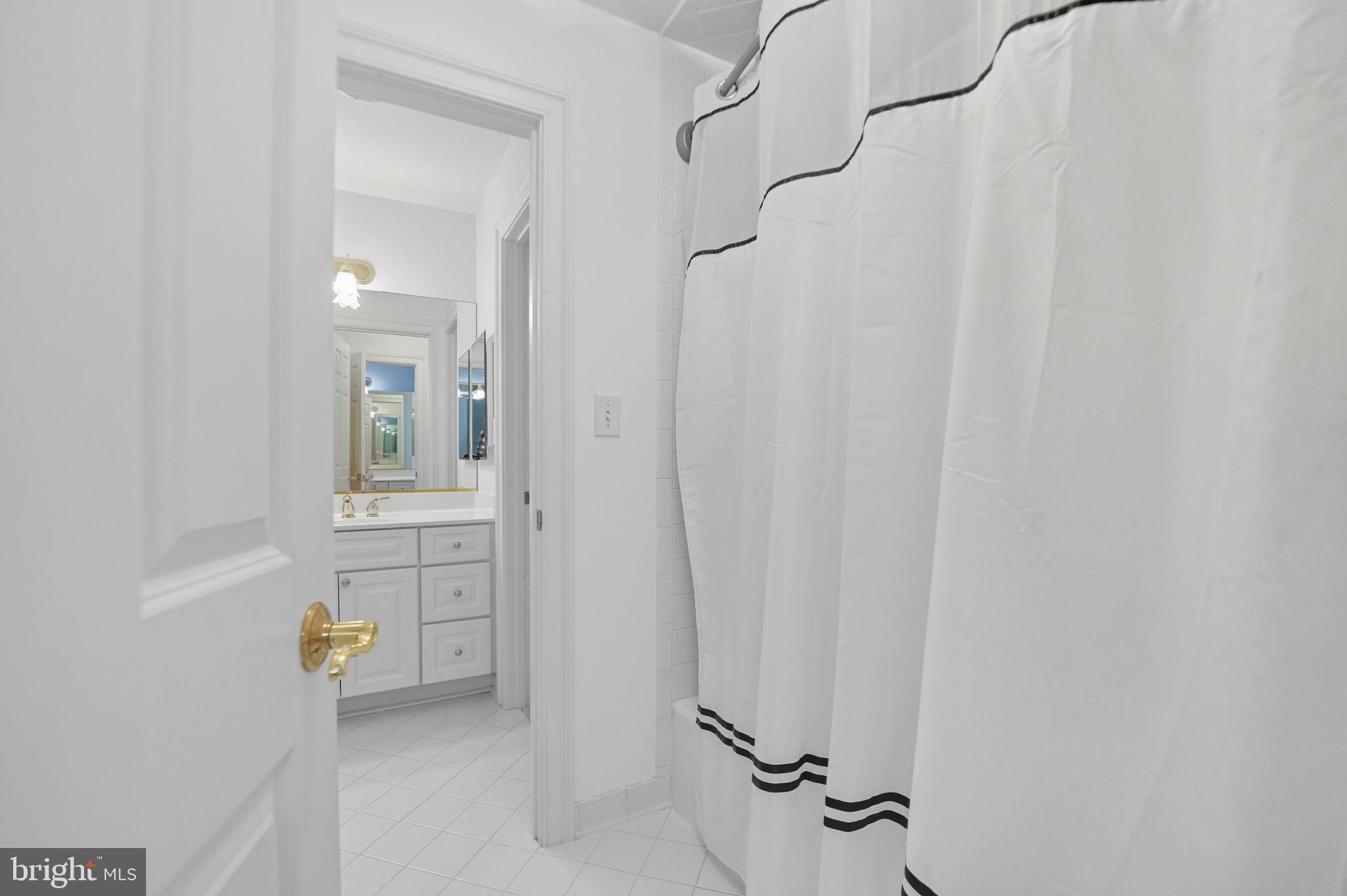 FAWN LAKE - Residential