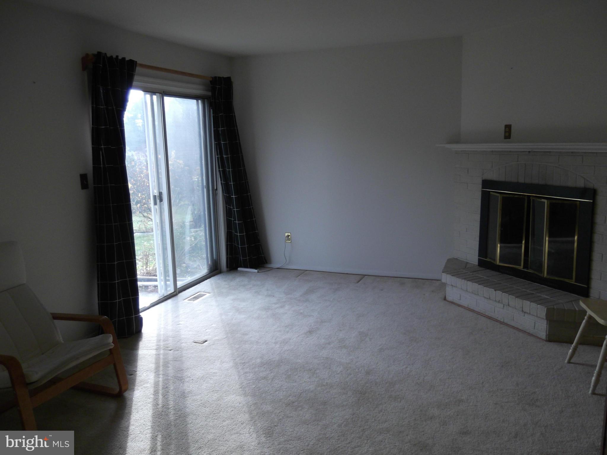 HARLAN SQUARE CONDOMINIUMS - Residential