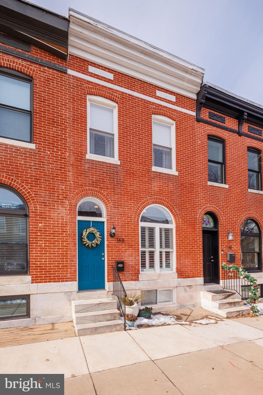 Experience  pride of ownership as you enter 140 S. East  Avenue,  this beautifully well maintained home featuring 2 spacious bedrooms, 2 full baths, and a finished lower level.  This residence offers a perfect blend of comfort and style, ideal for modern living.  The finished lower level provides additional space for entertainment, a home office, or a gym. The gourmet kitchen boasts an oversized island, perfect for entertaining along with stainless steel appliances. including a brand refrigerator,  hardwood floors throughout the main level, adding warmth and elegance.   Additional  Highlights include:  parking pad for one car,  deck off of second level, a new sump pump,  garbage  disposal 2022,  New HVAC and Furnace 2020.    Sellers replace  outside  waterline in 2021   (front).  
24 hour notice 
**Seller may need a 3 week rentback***  Reach out for any questions.