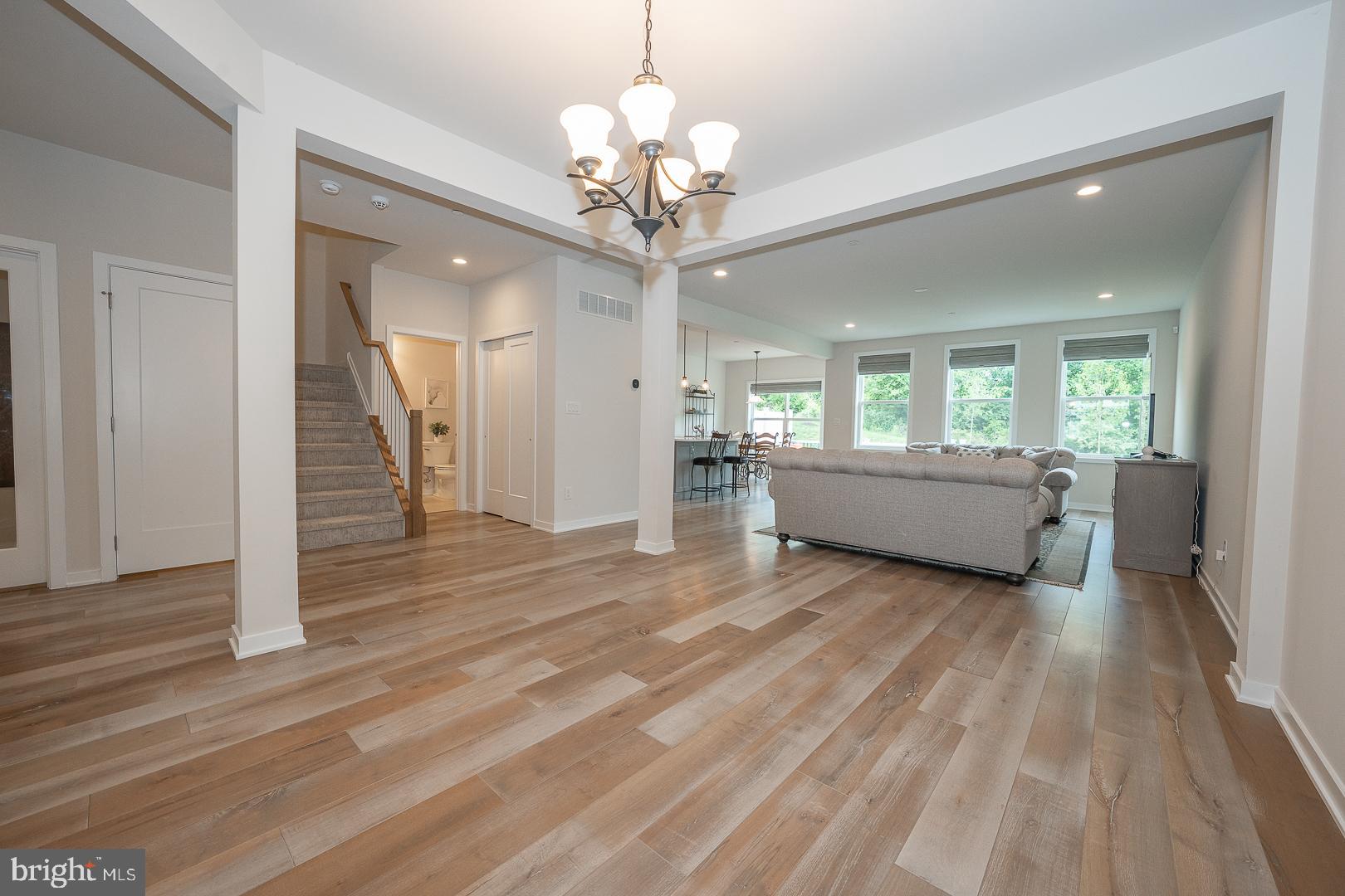 FRANKLIN STATION - Residential