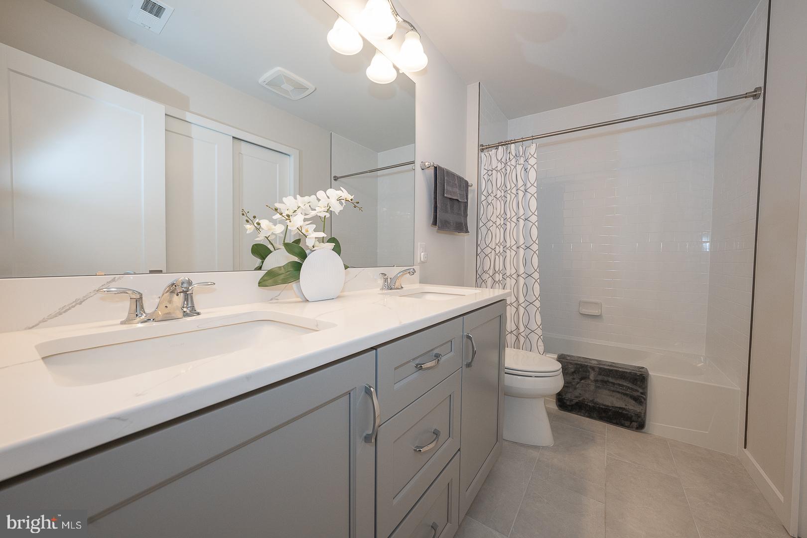 FRANKLIN STATION - Residential