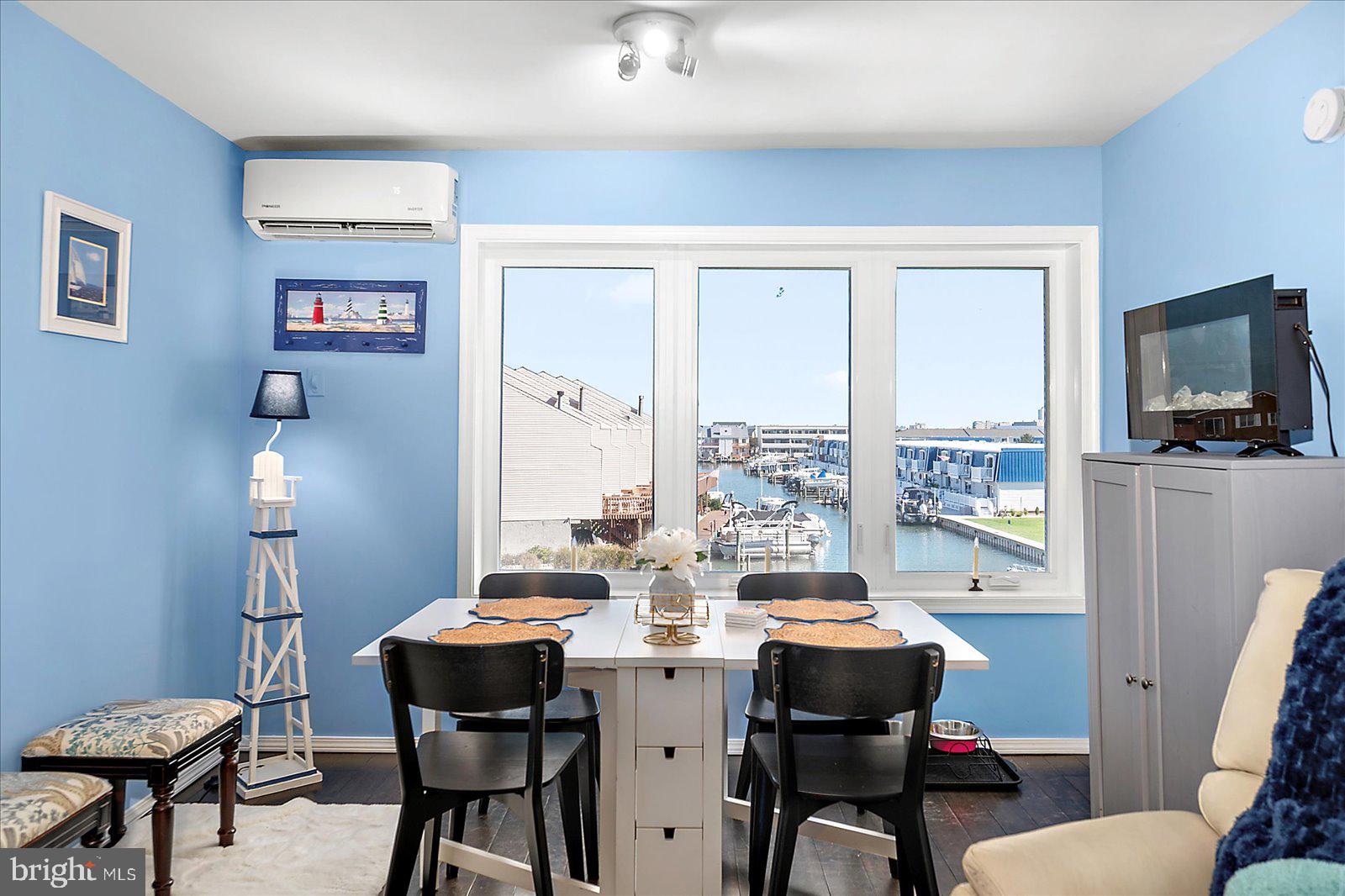 BAYSHORE ESTATES - Residential