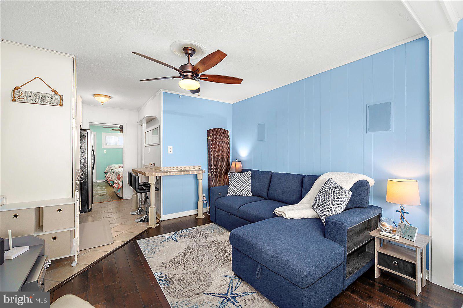 BAYSHORE ESTATES - Residential