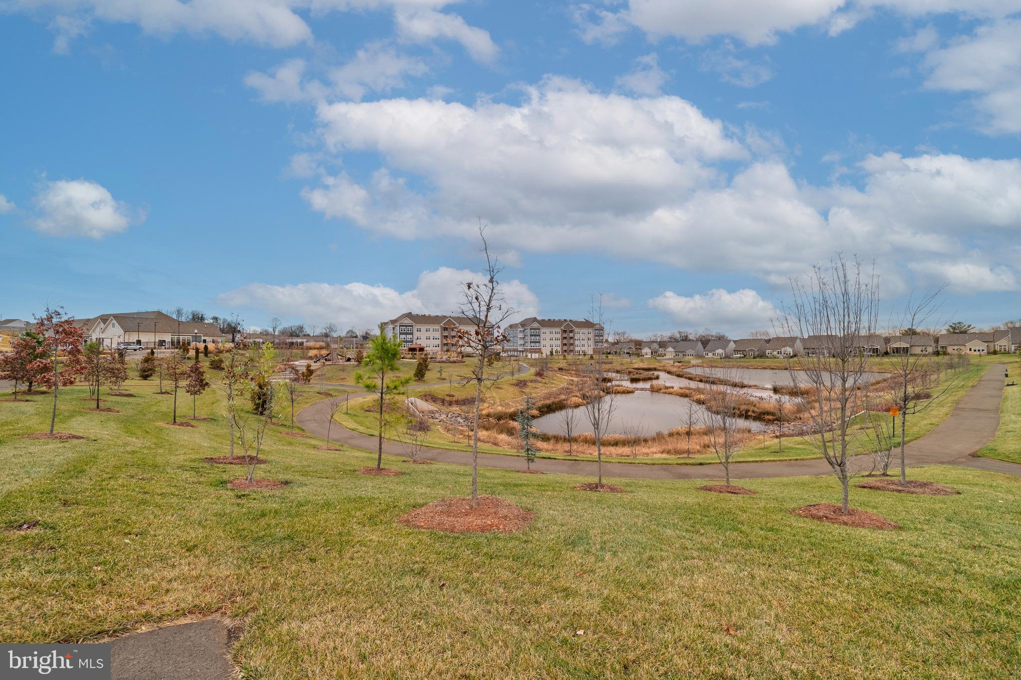 MONTEBELLO - Residential