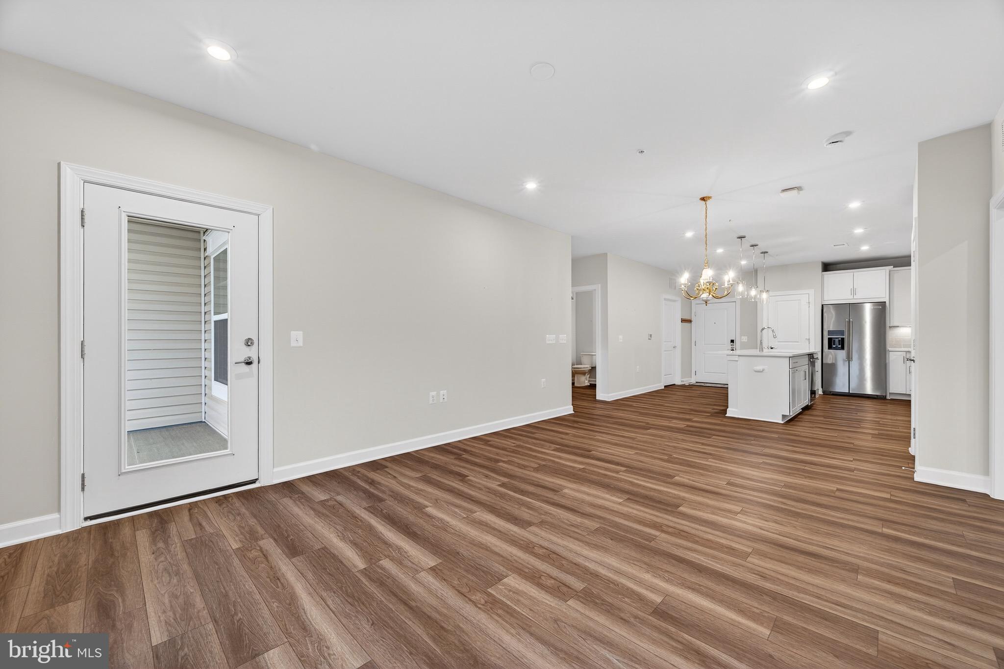 MONTEBELLO - Residential