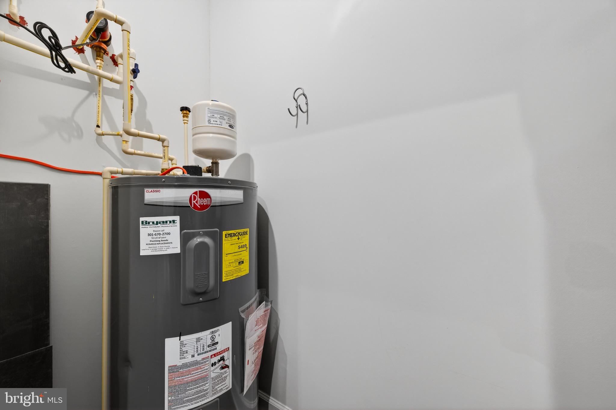 MONTEBELLO - Residential