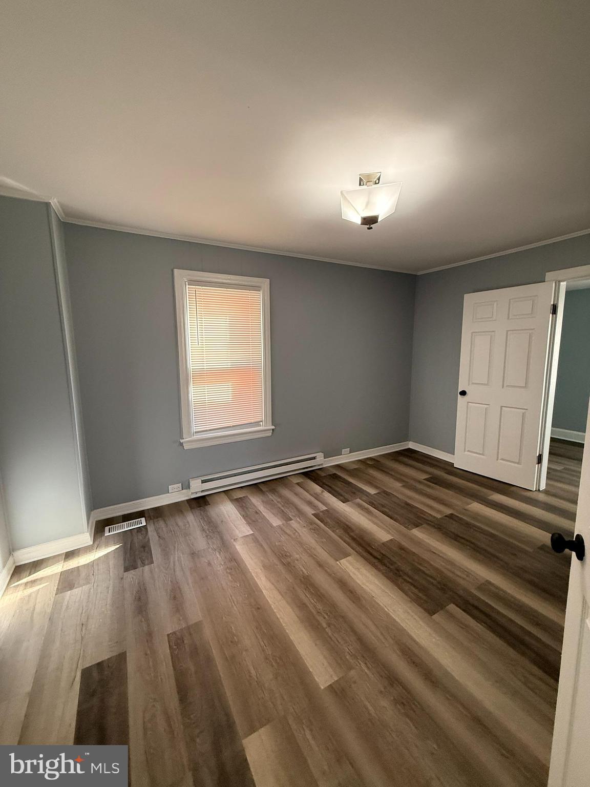 HAGERSTOWN - Residential