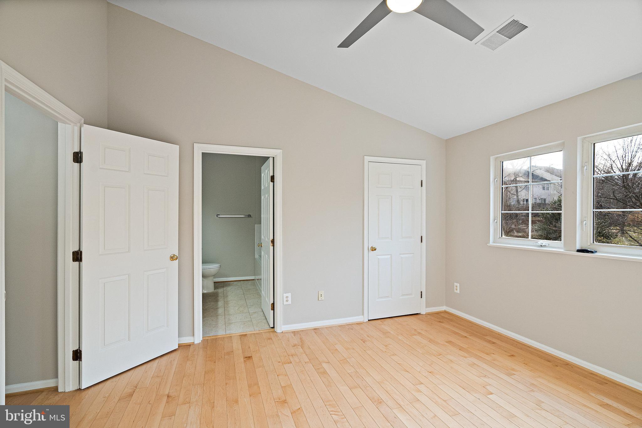 CENTRE RIDGE - Residential
