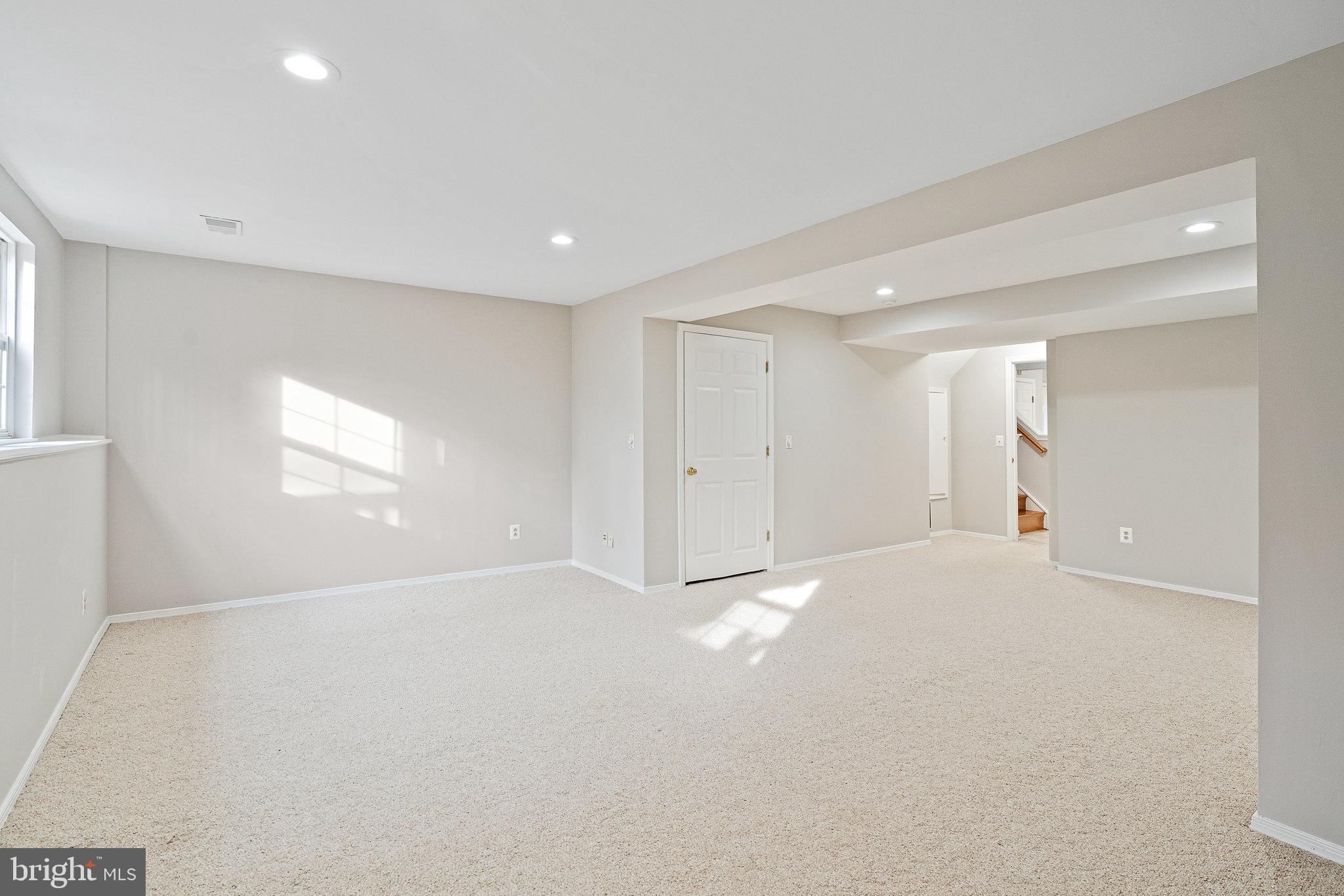 CENTRE RIDGE - Residential