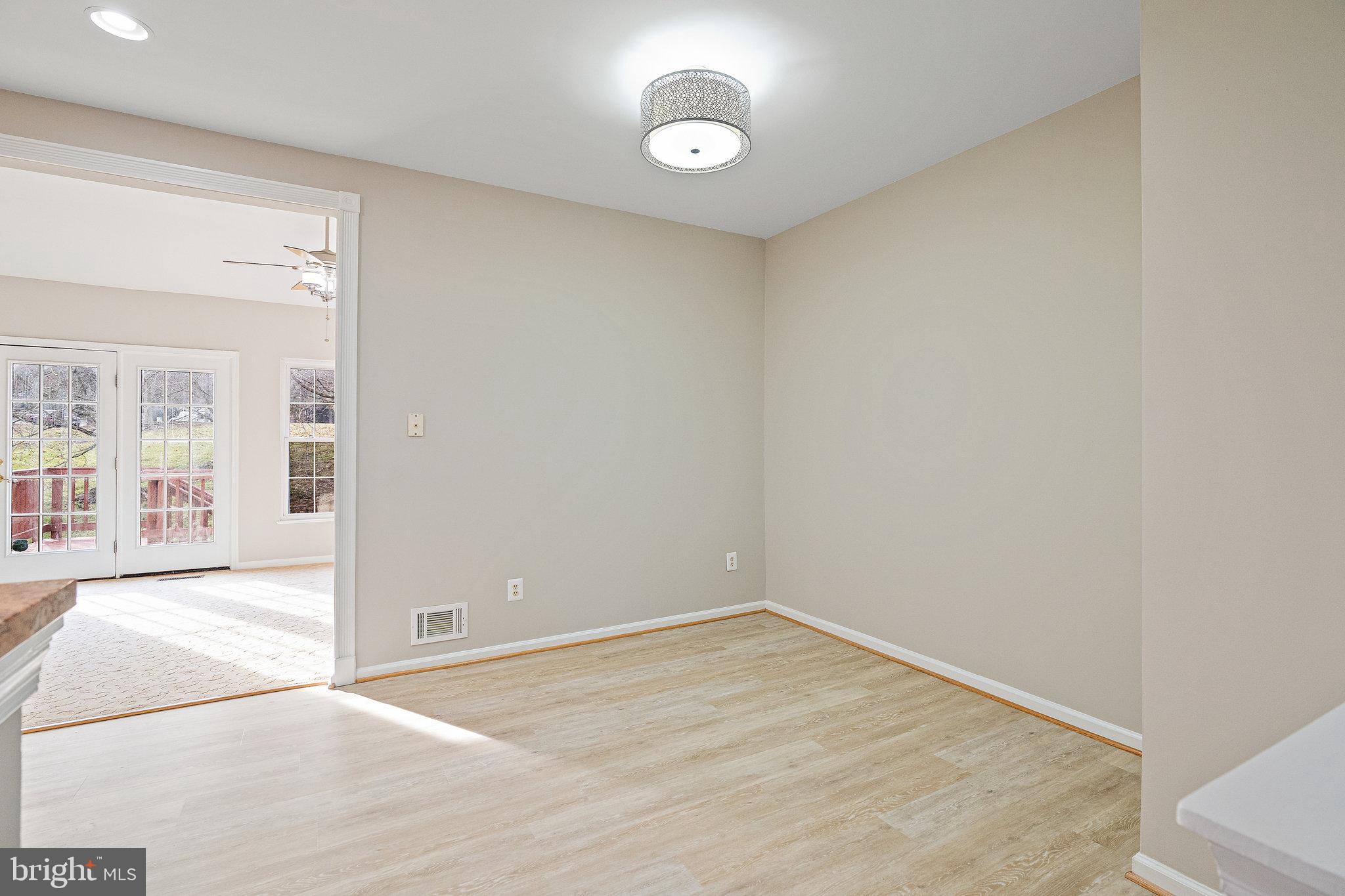 CENTRE RIDGE - Residential