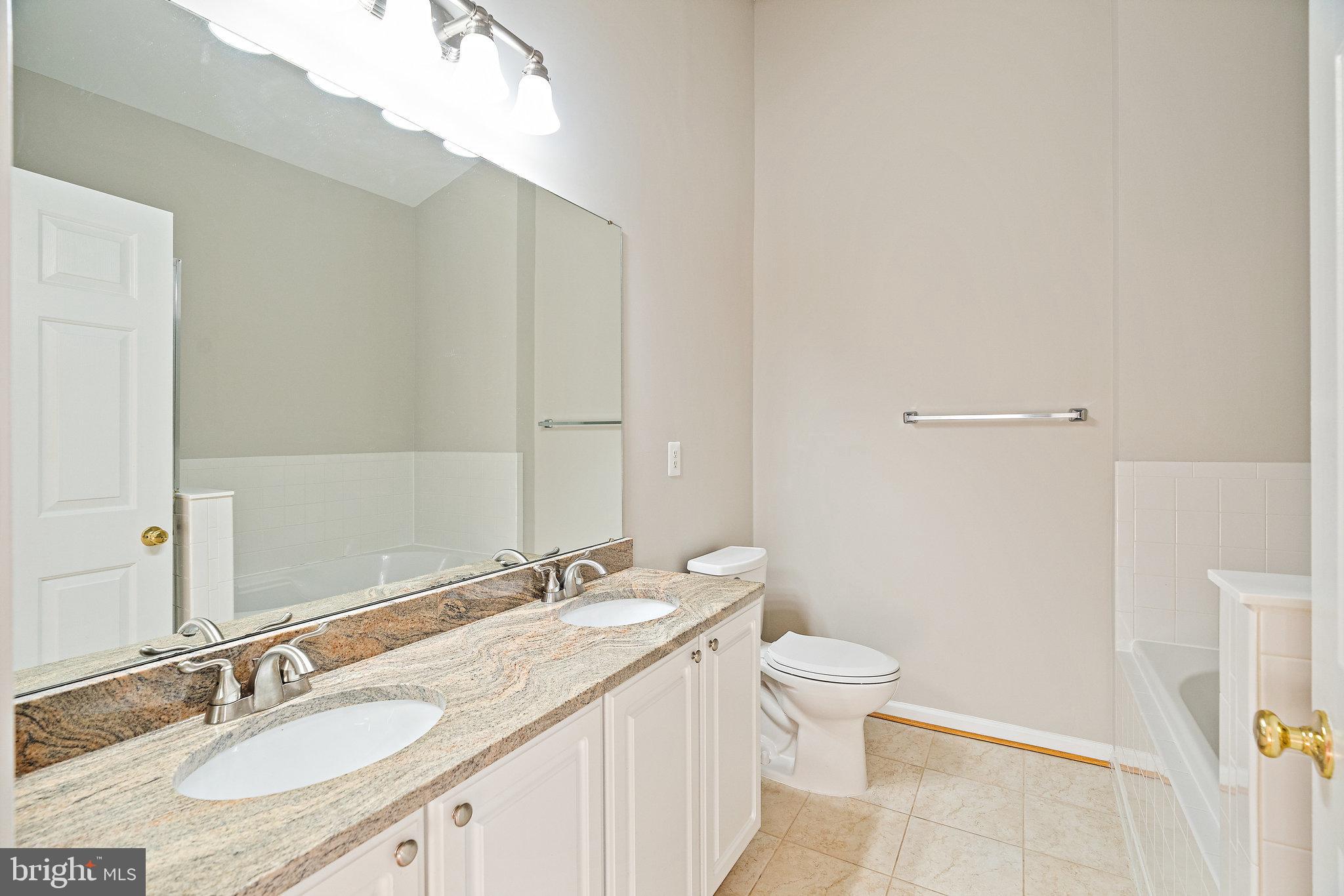 CENTRE RIDGE - Residential