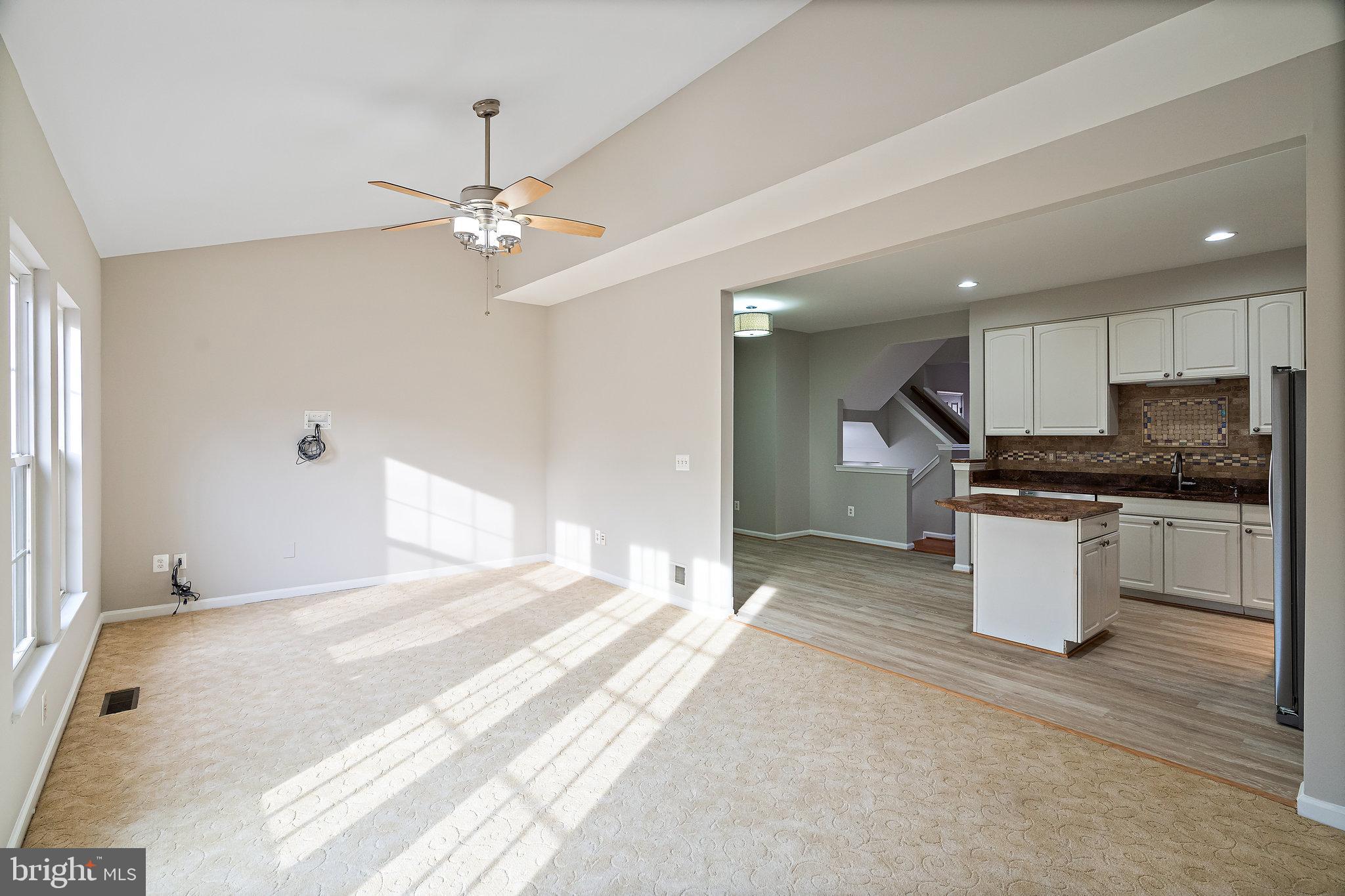 CENTRE RIDGE - Residential