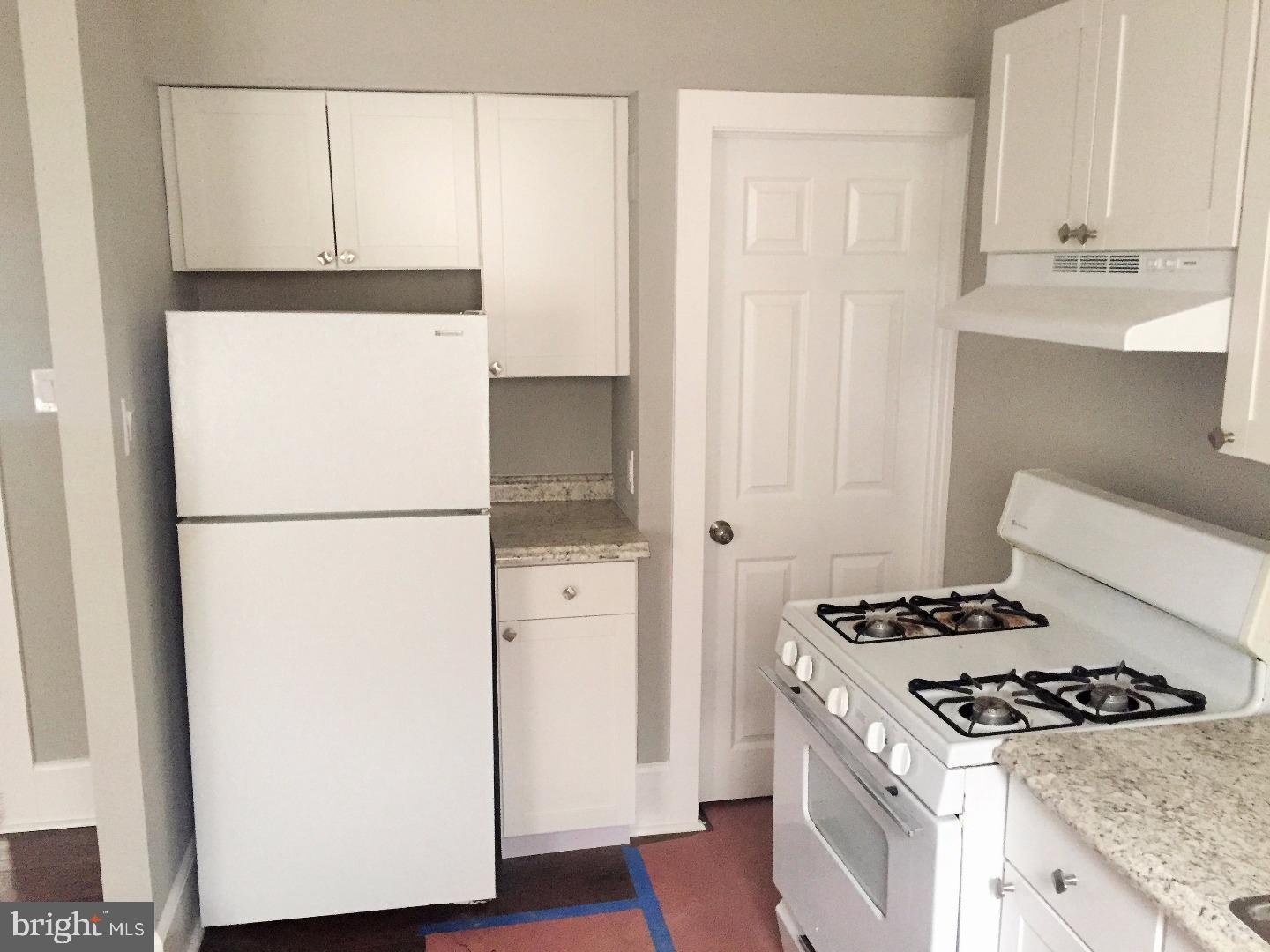 WEST OAK LANE - Residential