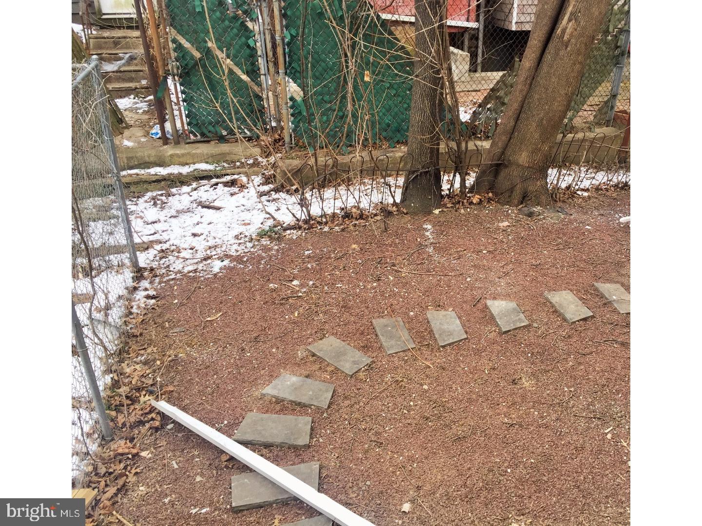 WEST OAK LANE - Residential