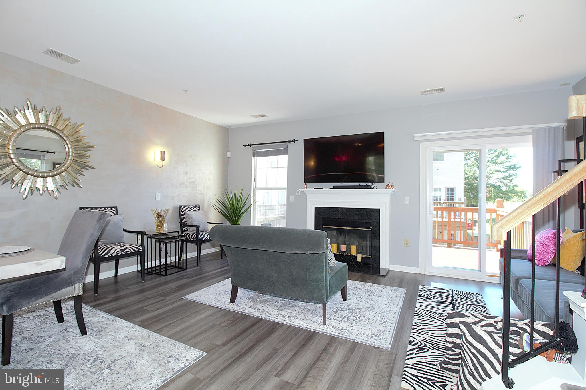 2441 LIZBEC COURT