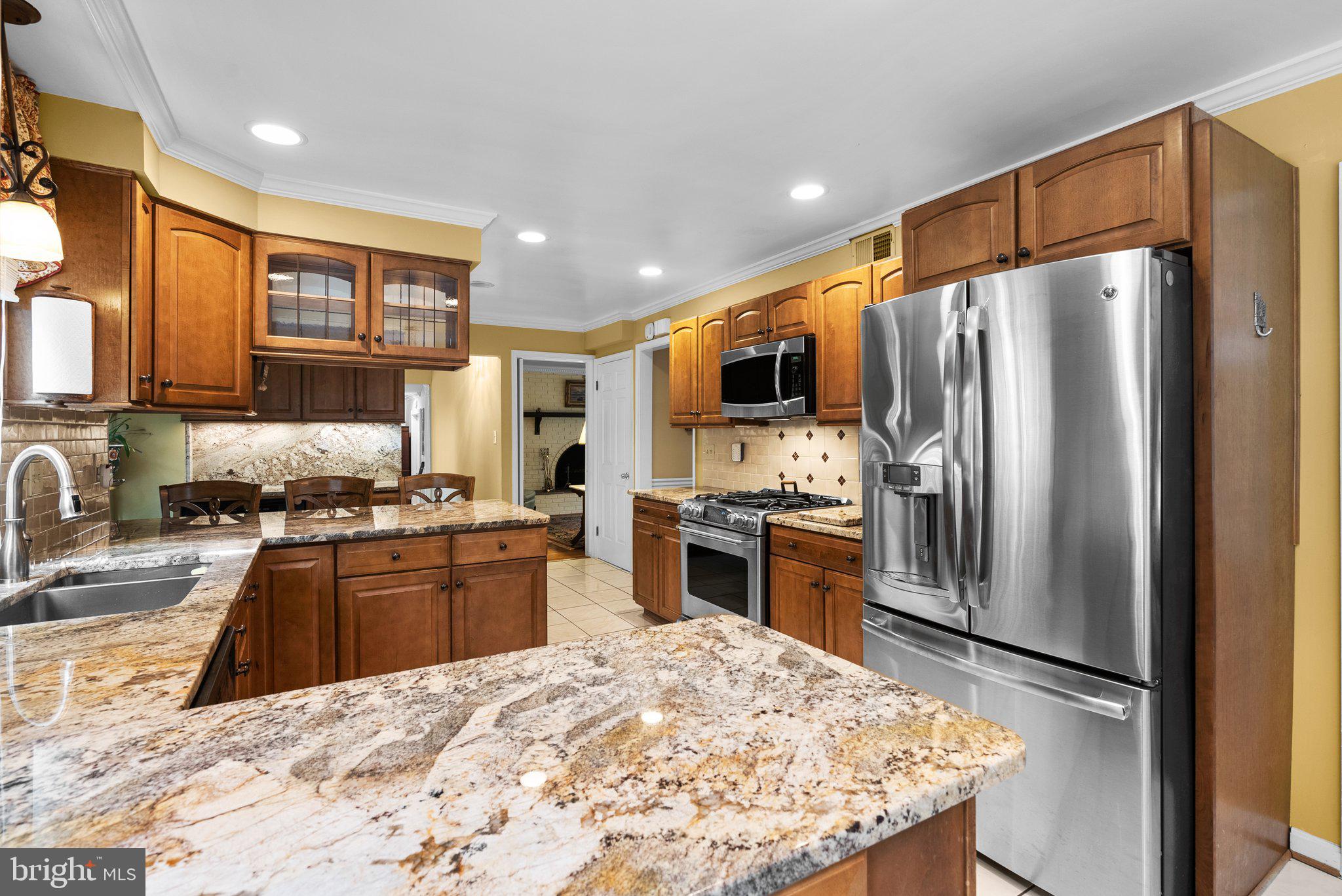 NORBECK ESTATES - Residential