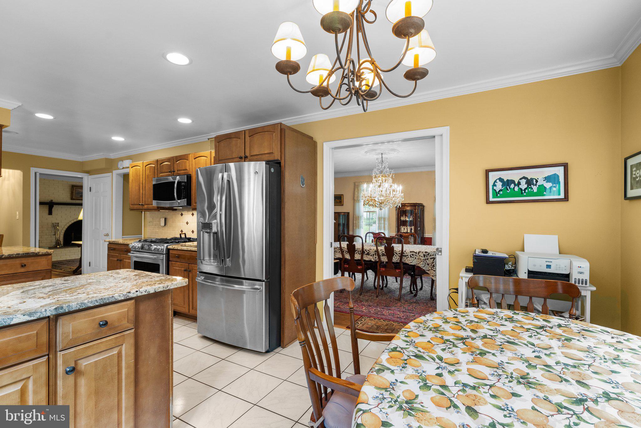 NORBECK ESTATES - Residential