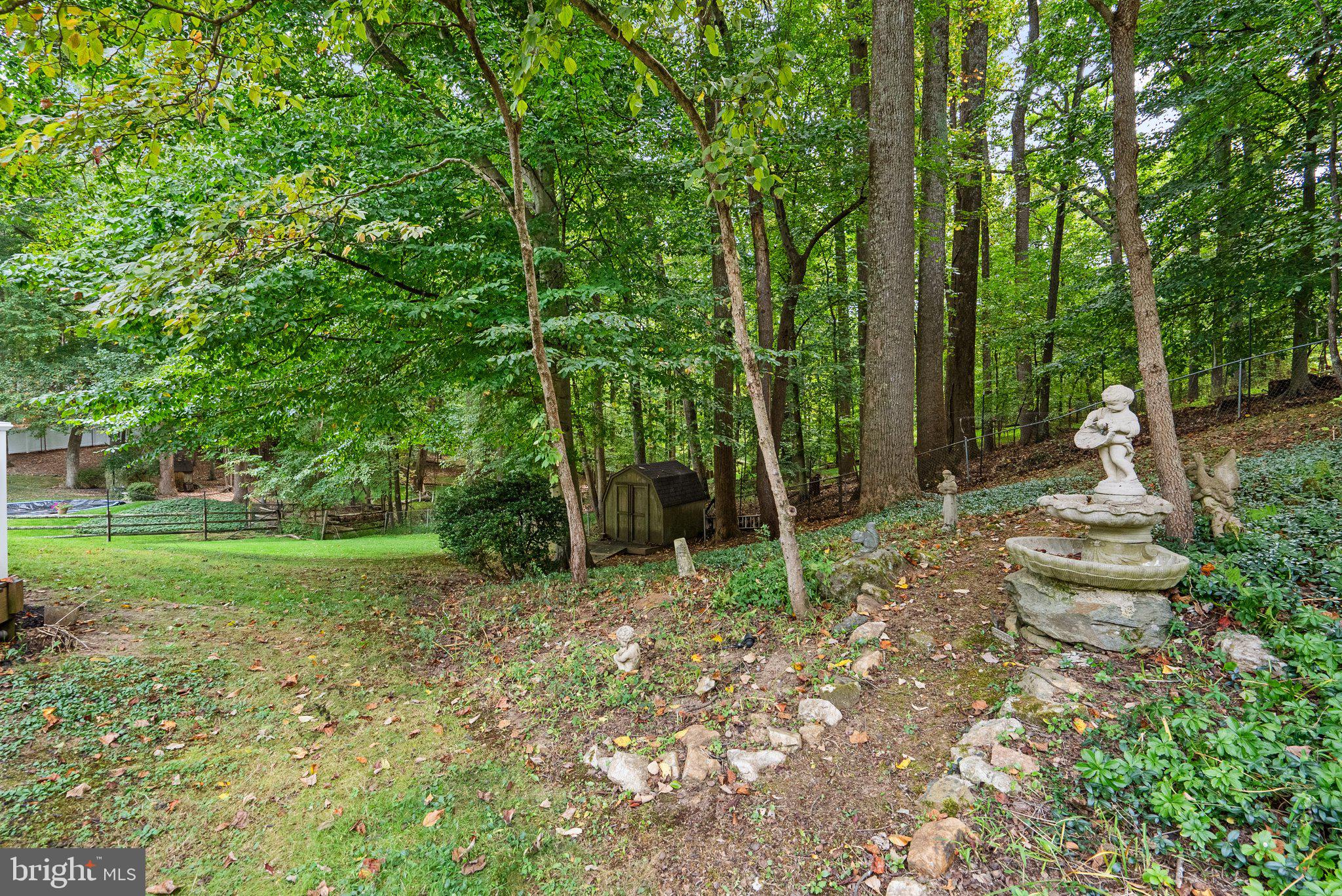 NORBECK ESTATES - Residential