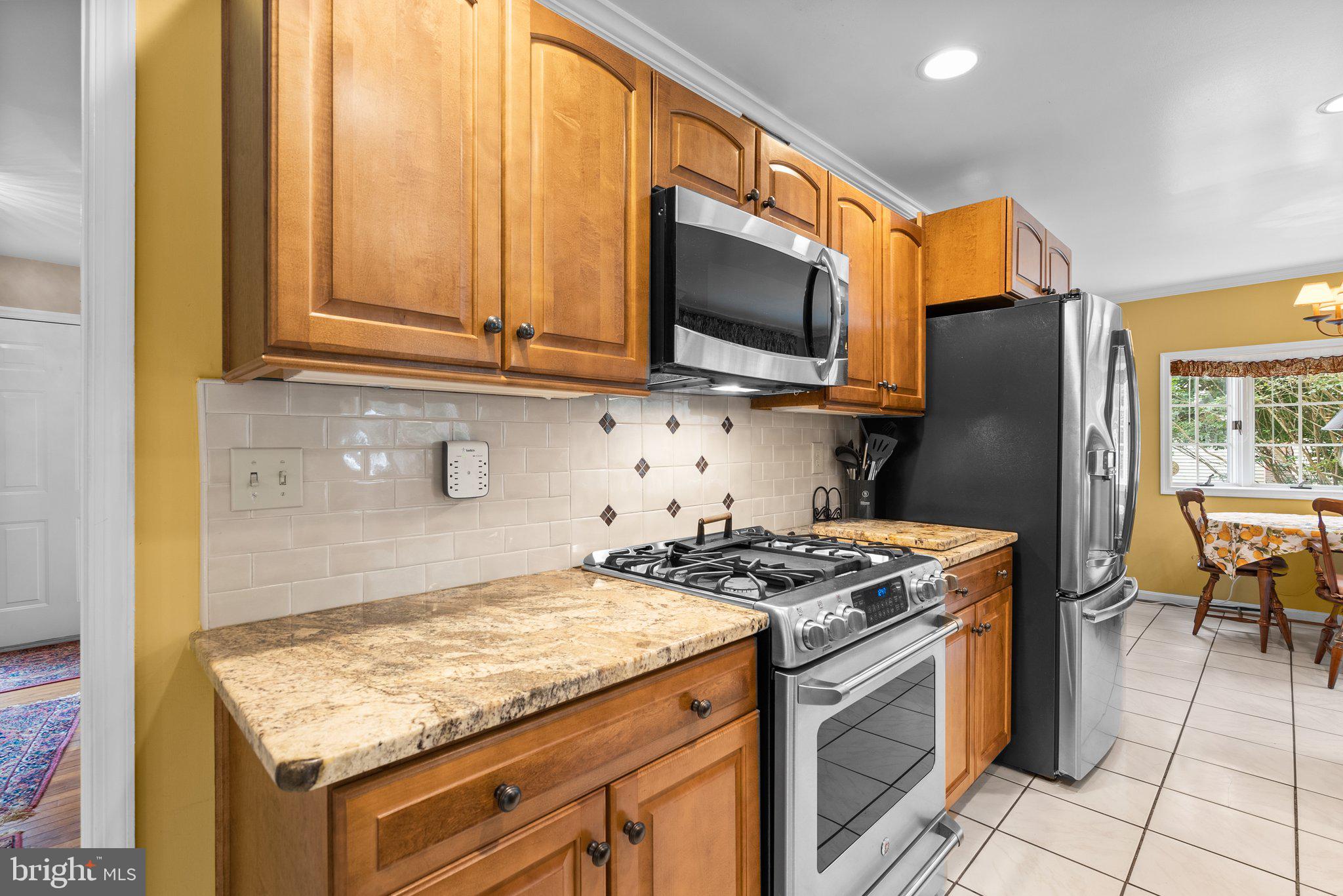 NORBECK ESTATES - Residential