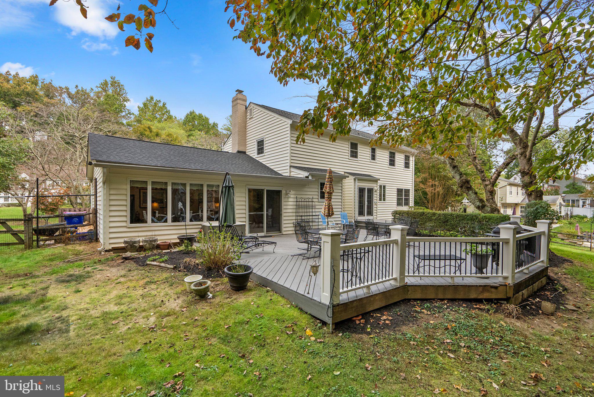 NORBECK ESTATES - Residential