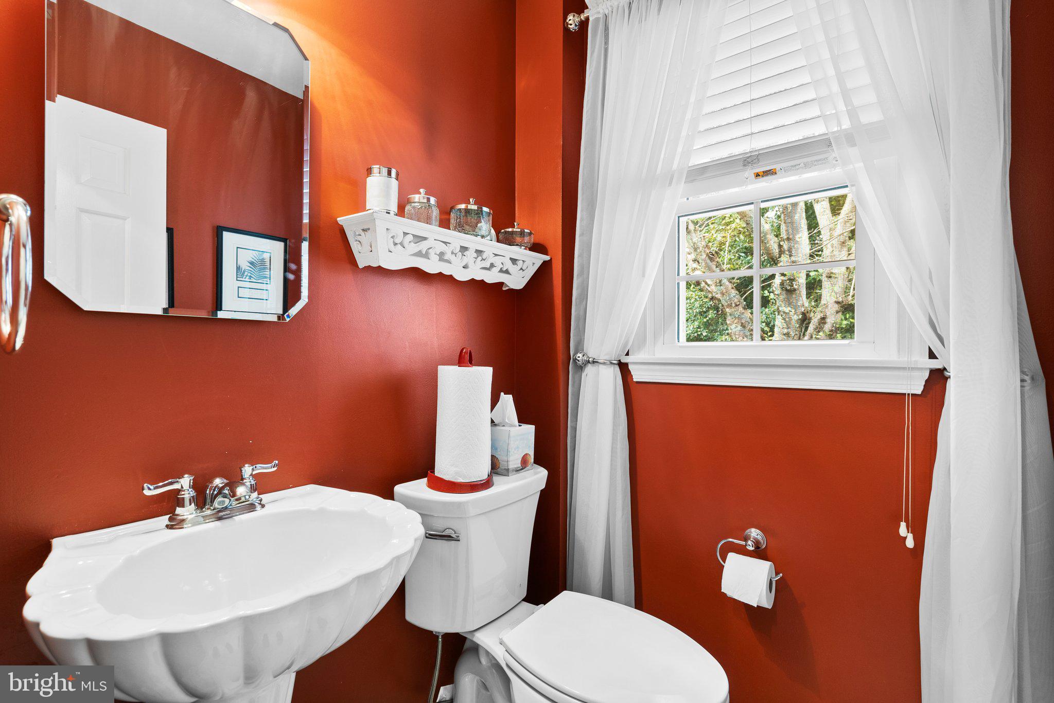 NORBECK ESTATES - Residential