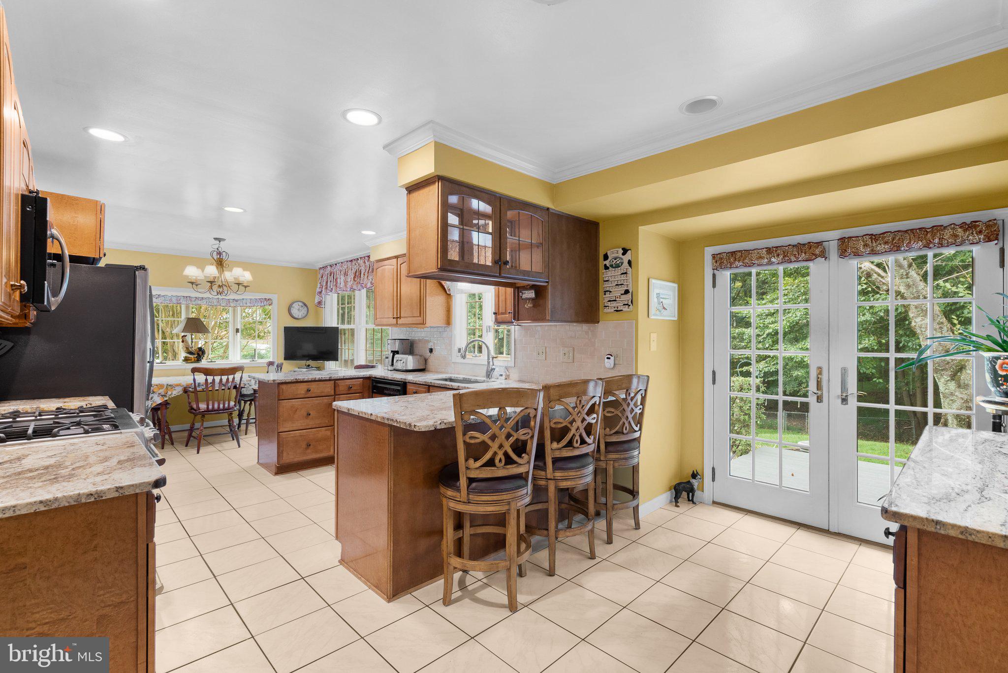 NORBECK ESTATES - Residential