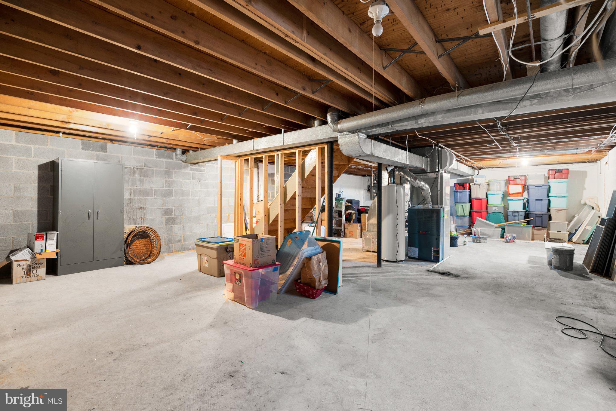 NORBECK ESTATES - Residential