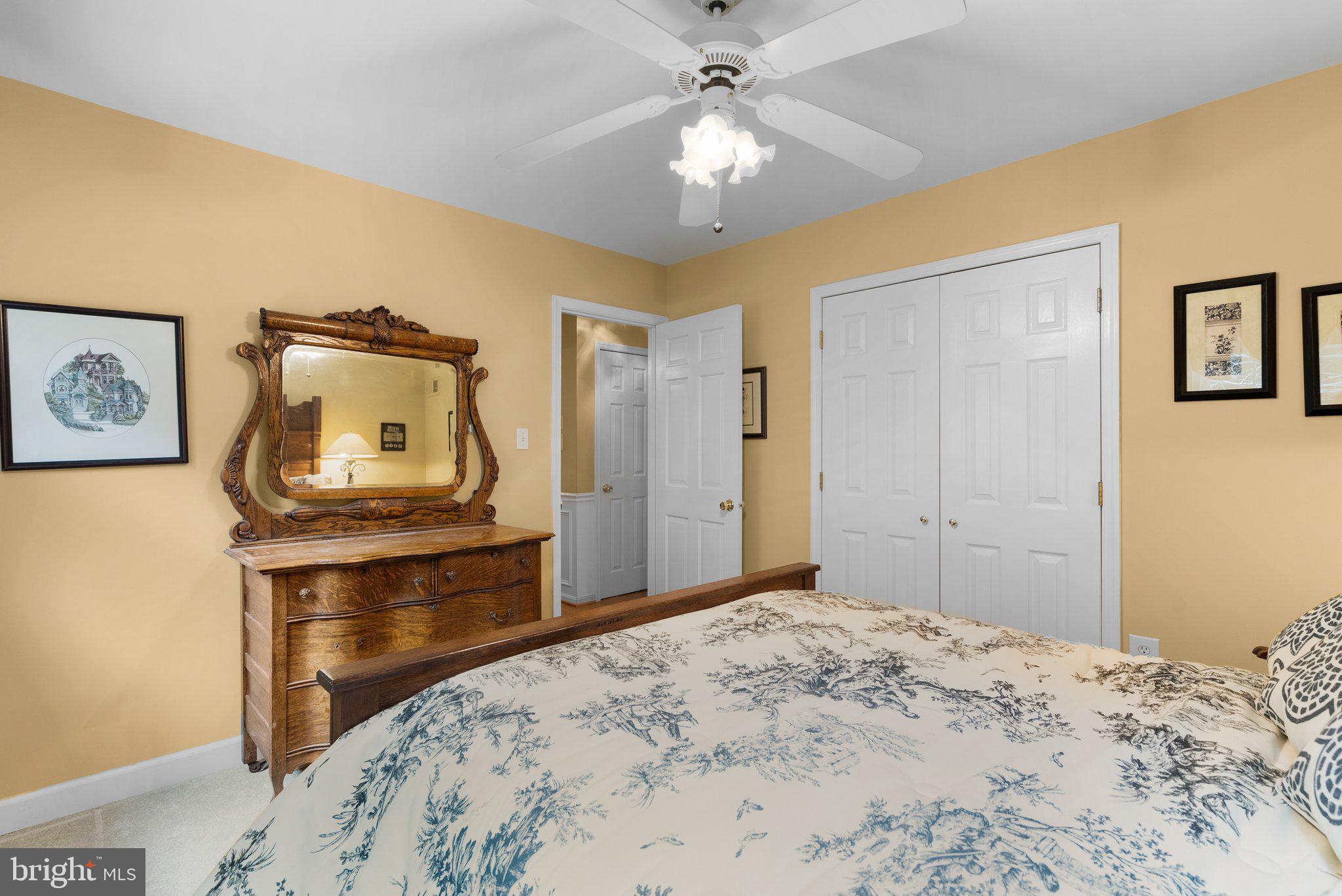 NORBECK ESTATES - Residential