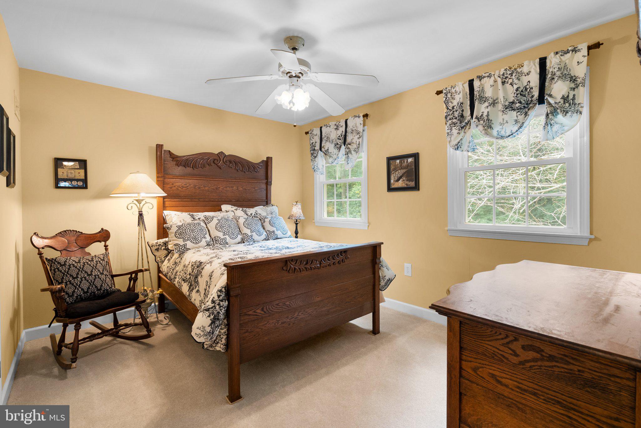 NORBECK ESTATES - Residential