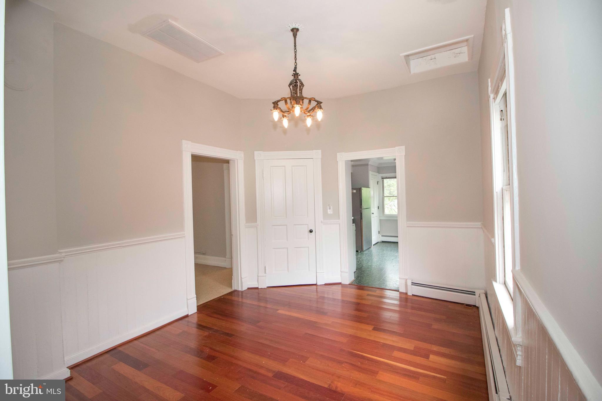 OLD TOWN MANASSAS - Residential Lease